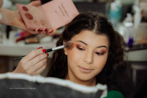 Making of debutante 15 anos salao de beleza estética nubia mello por Kevin Medeiros fotógrafo canoas porto alegre rs'