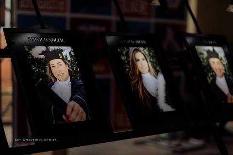 Ensaio de Formatura formanda em servicos sociais Vanessa realizada na universidade ulbra canoas por kevin medeiros fotógrafo rs'