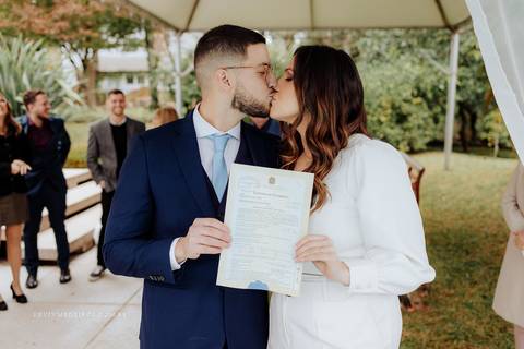 Mini casamento intimista familiar Mariana e Giovani em Gramado Canela serra gaúcha por Kevin Medeiros fotógrafo canoas porto alegre rs'