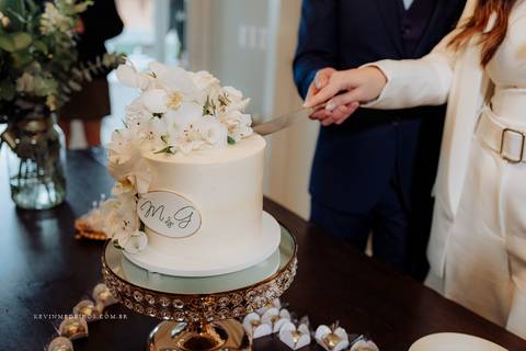 Mini casamento intimista familiar Mariana e Giovani em Gramado Canela serra gaúcha por Kevin Medeiros fotógrafo canoas porto alegre rs'