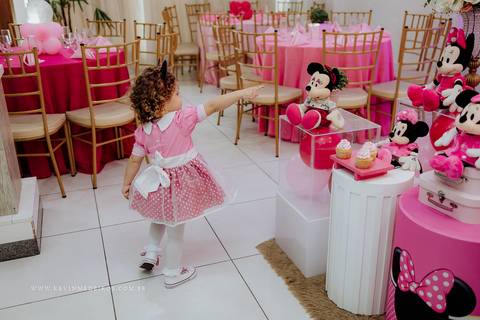 Festa infantil aniversário da Eva 3 anos no Gran Fiesta I e II com decoração minnie por Kevin Medeiros fotógrafo fotografia em Canoas RS'
