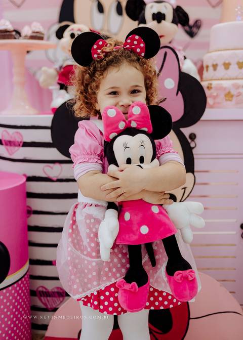 Festa infantil aniversário da Eva 3 anos no Gran Fiesta I e II com decoração minnie por Kevin Medeiros fotógrafo fotografia em Canoas RS'