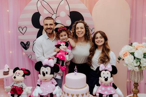Festa infantil aniversário da Eva 3 anos no Gran Fiesta I e II com decoração minnie por Kevin Medeiros fotógrafo fotografia em Canoas RS'