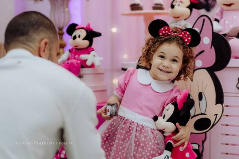 Festa infantil aniversário da Eva 3 anos no Gran Fiesta I e II com decoração minnie por Kevin Medeiros fotógrafo fotografia em Canoas RS'