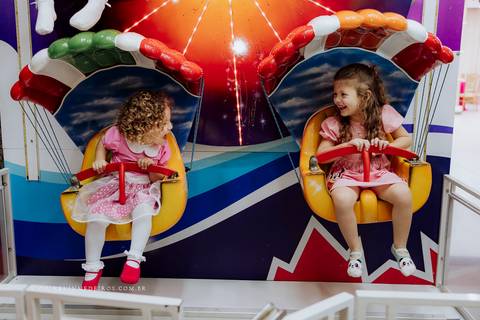 Festa infantil aniversário da Eva 3 anos no Gran Fiesta I e II com decoração minnie por Kevin Medeiros fotógrafo fotografia em Canoas RS'