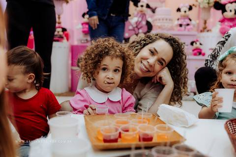 Festa infantil aniversário da Eva 3 anos no Gran Fiesta I e II com decoração minnie por Kevin Medeiros fotógrafo fotografia em Canoas RS'
