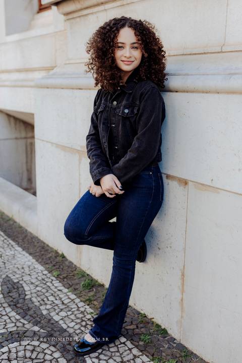 Ensaio debutante 15 anos Larissa na praça ma matriz em porto alegre por Kevin medeiros fotógrafo de canoas rs'