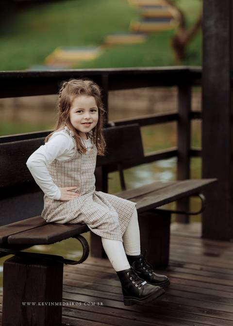 Ensaio familia infantil eliza realizado no parque praça Germânia por Kevin Medeiros fotógrafo canoas porto alegre rs '
