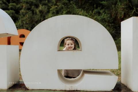 Ensaio familia infantil eliza realizado no parque praça Germânia por Kevin Medeiros fotógrafo canoas porto alegre rs '