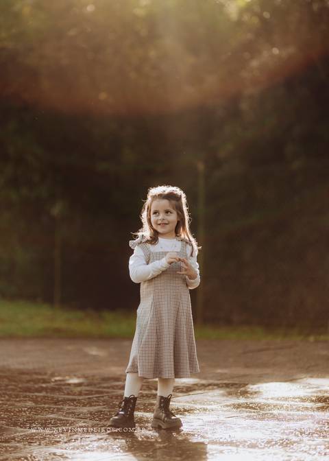Ensaio familia infantil eliza realizado no parque praça Germânia por Kevin Medeiros fotógrafo canoas porto alegre rs '