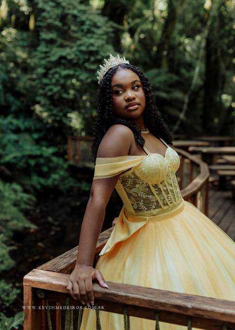 Ensaio debutante 15 anos da Isa realizado no garden park parque em gramado por kevin medeiros fotografo de canoas, porto alegre e rs'