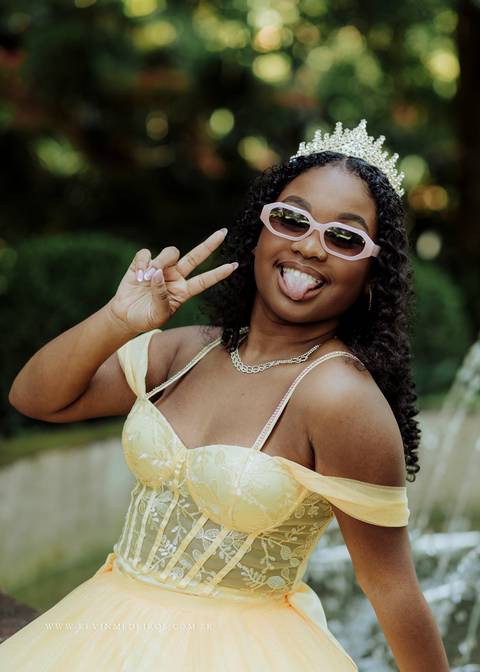 Ensaio debutante 15 anos da Isa realizado no garden park parque em gramado por kevin medeiros fotografo de canoas, porto alegre e rs'