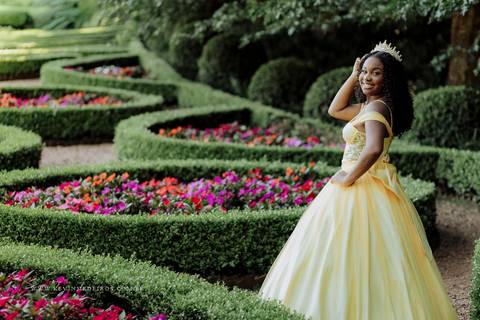 Ensaio debutante 15 anos da Isa realizado no garden park parque em gramado por kevin medeiros fotografo de canoas, porto alegre e rs'