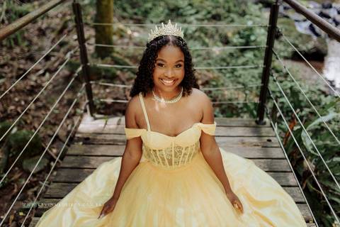 Ensaio debutante 15 anos da Isa realizado no garden park parque em gramado por kevin medeiros fotografo de canoas, porto alegre e rs'