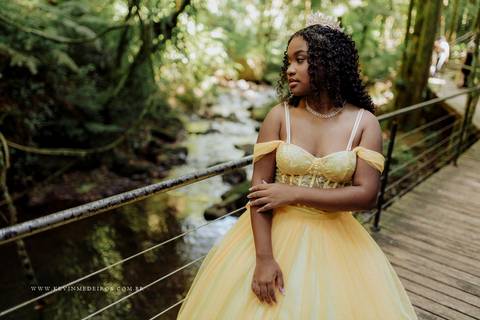Ensaio debutante 15 anos da Isa realizado no garden park parque em gramado por kevin medeiros fotografo de canoas, porto alegre e rs'