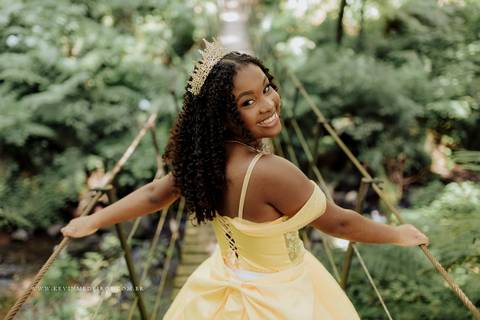 Ensaio debutante 15 anos da Isa realizado no garden park parque em gramado por kevin medeiros fotografo de canoas, porto alegre e rs'