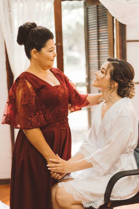 foto noiva com a mãe'