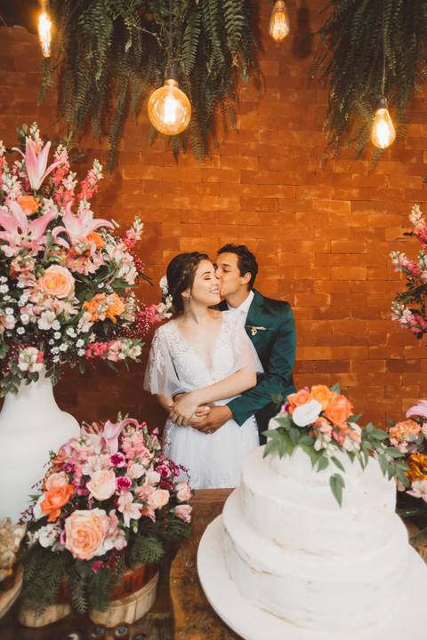 fotos na mesa do bolo '