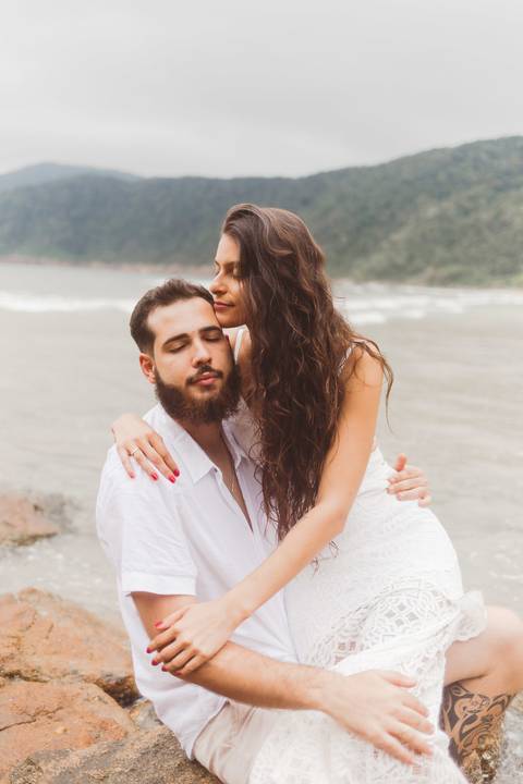 Fotografia ensaio pre casamento praia do Guaiuba Guaruja SP'