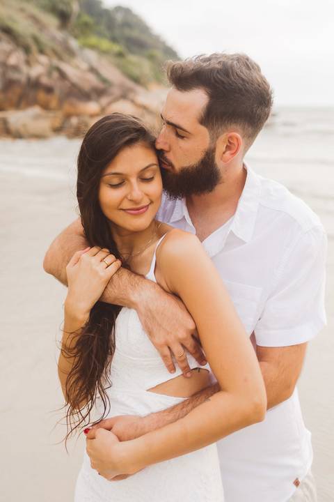 Fotografia ensaio pre casamento praia do Guaiuba Guaruja SP'