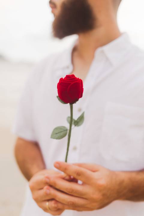 Fotografia ensaio pre casamento praia do Guaiuba Guaruja SP'