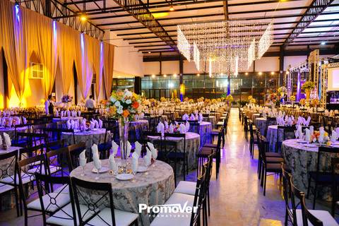 decoração de mesa para baile de formatura'