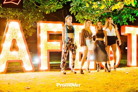 formandos  na festa de formatura do santo onofre'