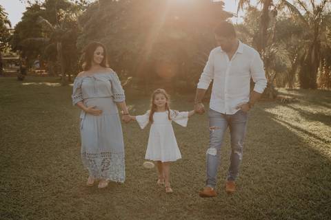 Ensaio em família no por do sol'