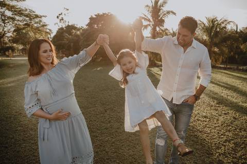 Inspiração de fotos criativa para ensaio em família'