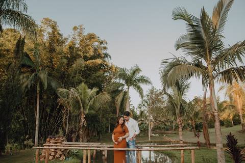 Casal em ensaio de gestante'