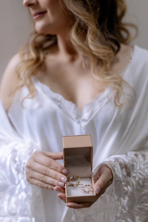 Par de aliança dos noivos'