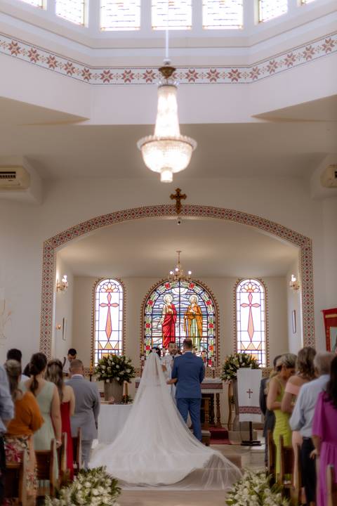 casamento clássico na igreja de Maringá'