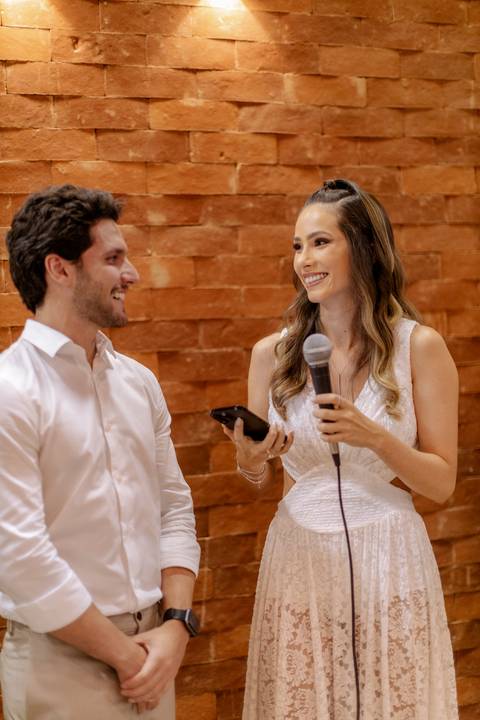 voto emocionante da noiva para seu noivo'