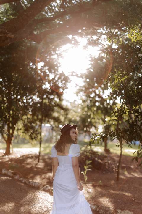 Inspiração de retrato feminino ao ar livre'