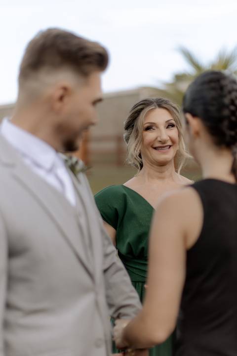 momento do noivo com a sua mãe'