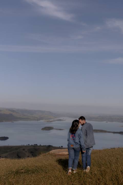 ensaio pré casamento despojado no morro do gavião '