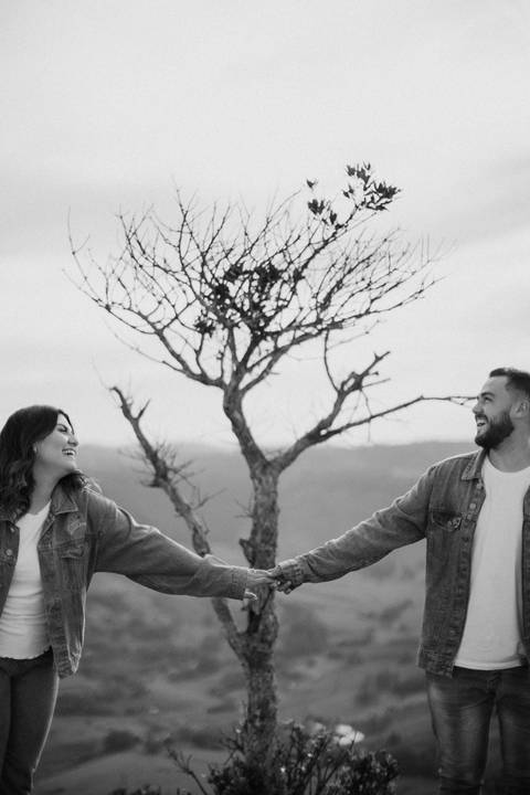 fotos criativas para pré wedding no morro do gavião '