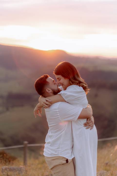 ensaio de casal no por do sol '
