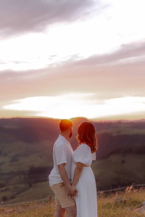 ensaio de casal no por do sol '