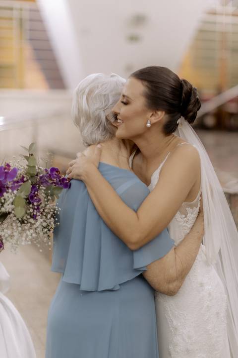 cumprimento na noiva em sua avó'