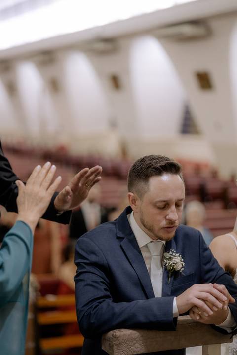 benção dos pais em casamento na igreja'