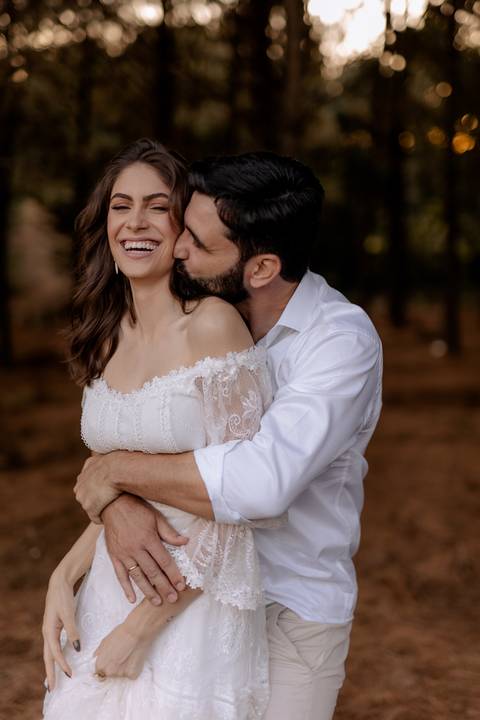 momento descontraído de casal '