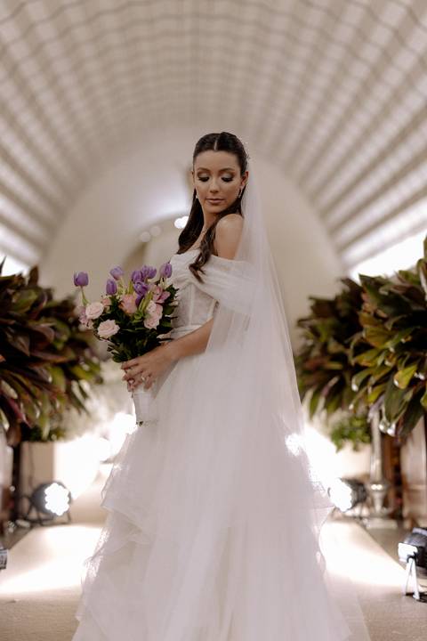 Inspiração de retrato de noiva na igreja'