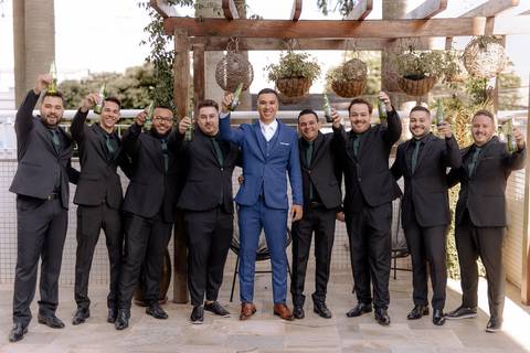 Making of do noivo com amigos'