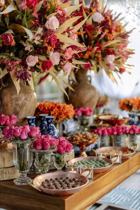 Inspiração de decoração de casamento ao ar livre '