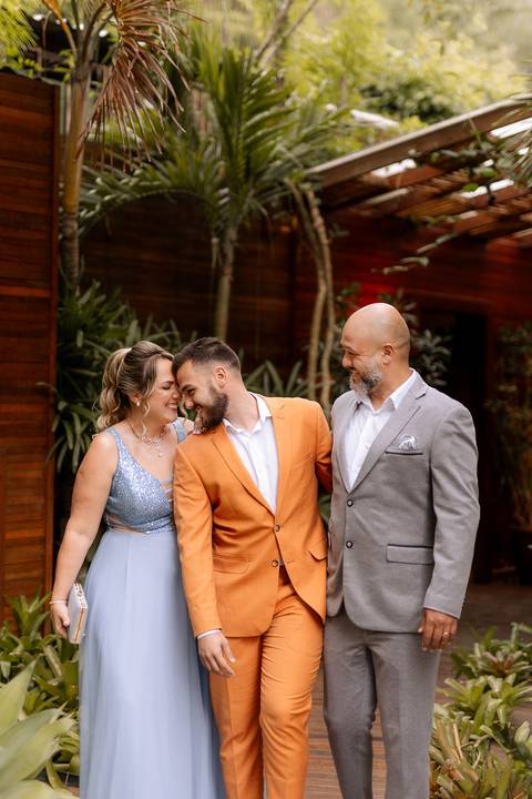 Making of do noivo com seus pais'