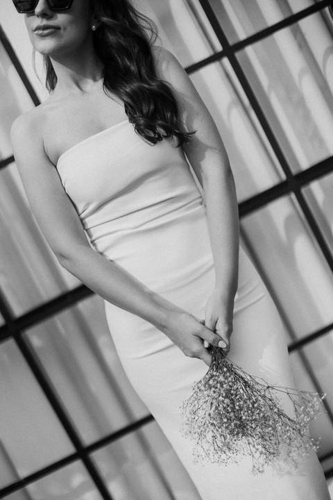 inspiração de retrato feminino para ensaio no café'