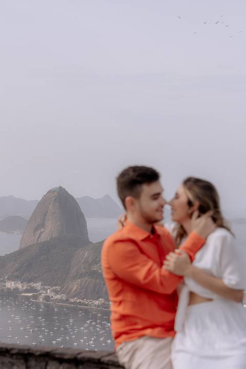 inspiração para fotos criativas de casais no Mirante '