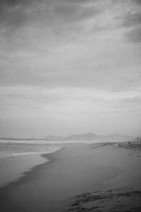 linda paisagem em praia no rio de janeiro '