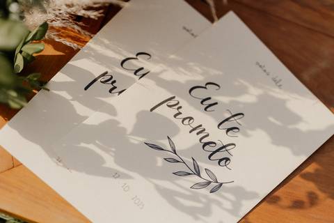 Papelaria personalizada para os votos '